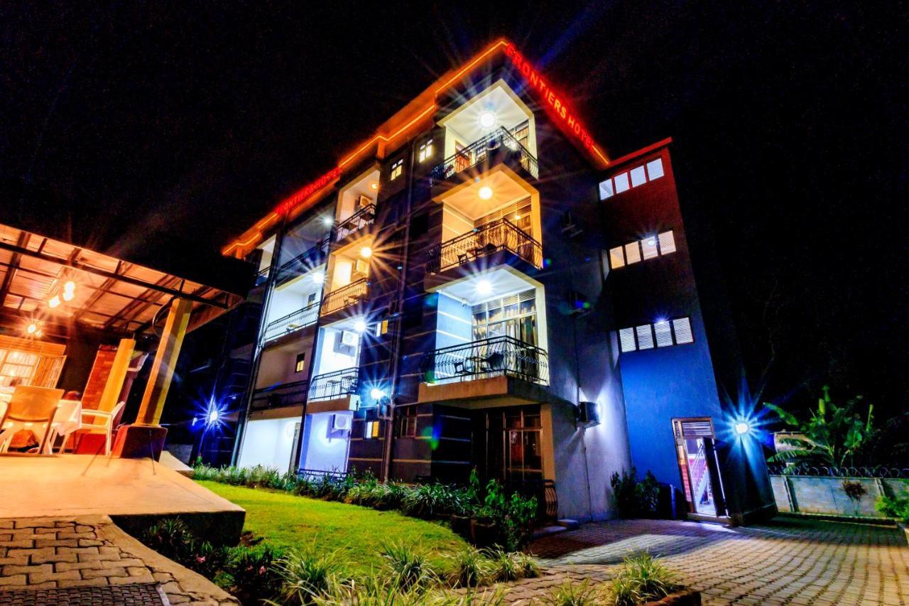 Frontiers Hotel Entebbe Eksteriør billede
