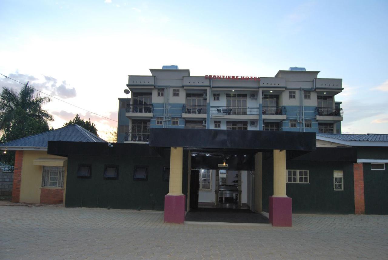 Frontiers Hotel Entebbe Eksteriør billede
