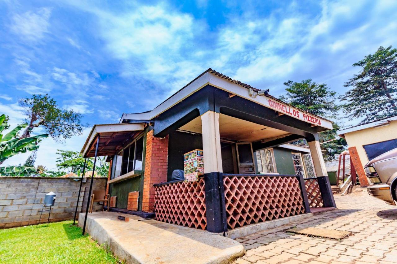 Frontiers Hotel Entebbe Eksteriør billede